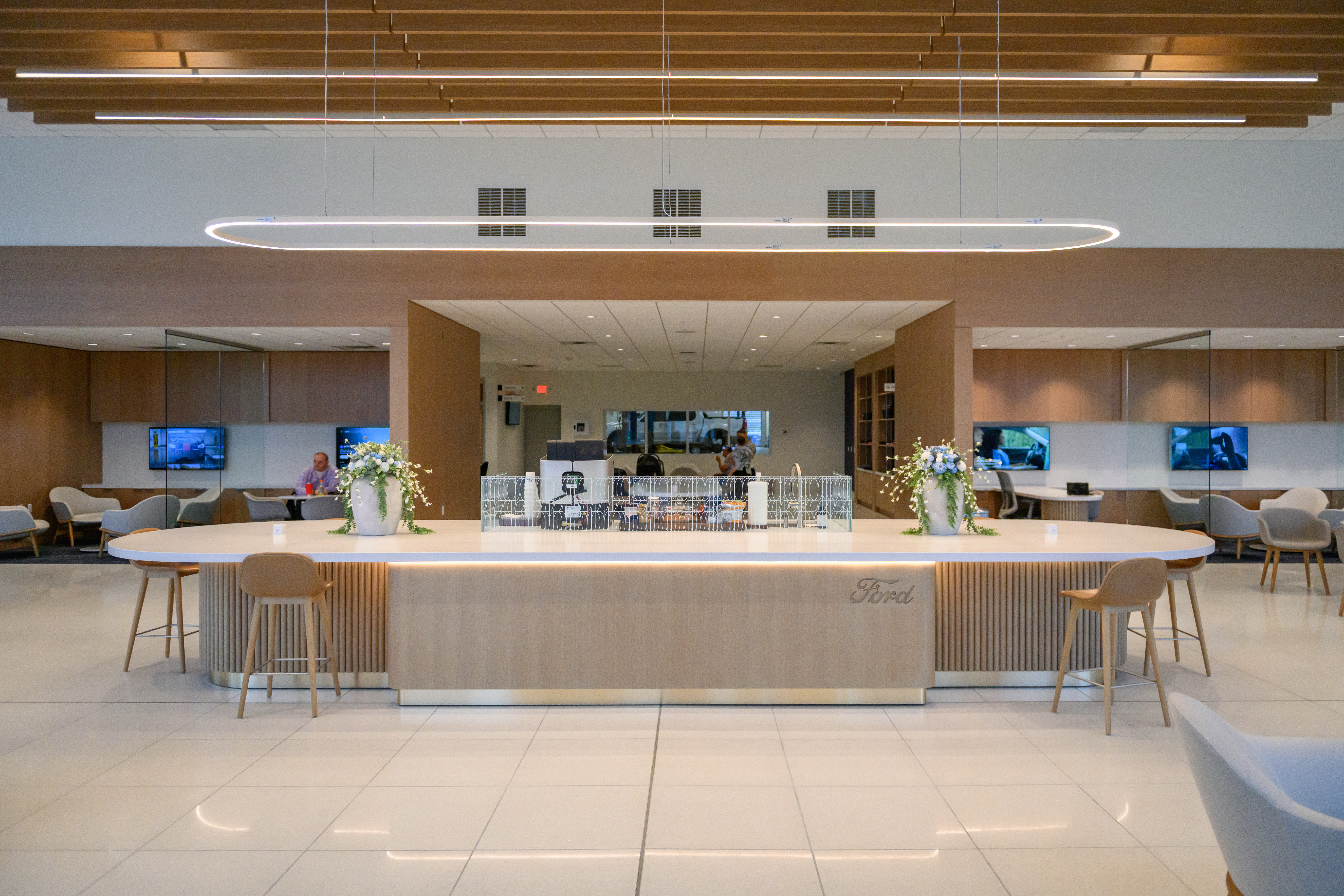 We're introducing a new, unified global retail experience, developed with Ford dealers around the world — Ford Signature 2.0.